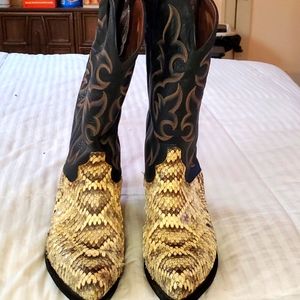 Men Cowboy boots Snakeskin Black/White color all Leather